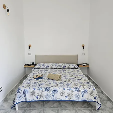 Tropeano 3* Santa Domenica (Vibo Valentia)