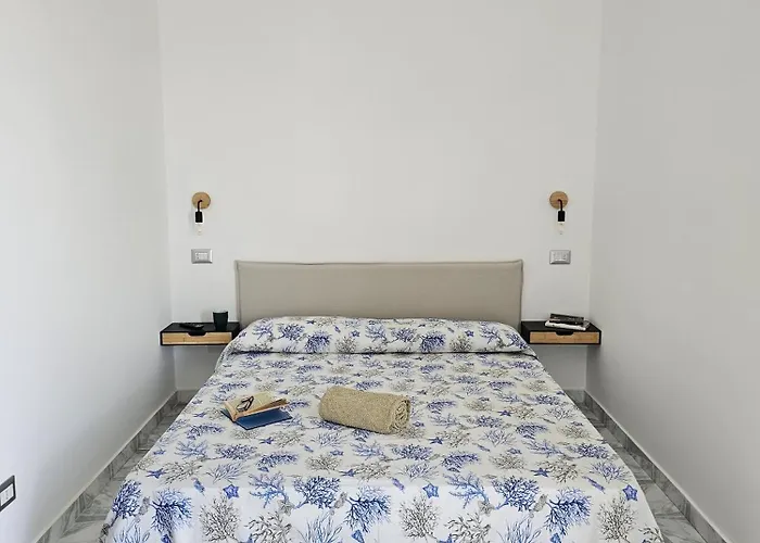 Tropeano 3* Santa Domenica (Vibo Valentia)