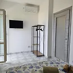 Aparthotel Tropeano 3*