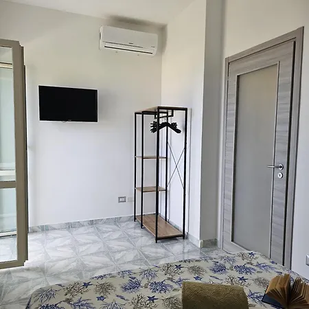 Aparthotel Tropeano 3*